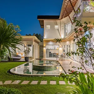 https://luxury-villa-k-seminyak.hotelsseminyak.net