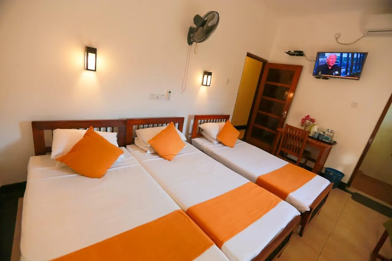 Mcleod-Inn Kandy Sri Lanka